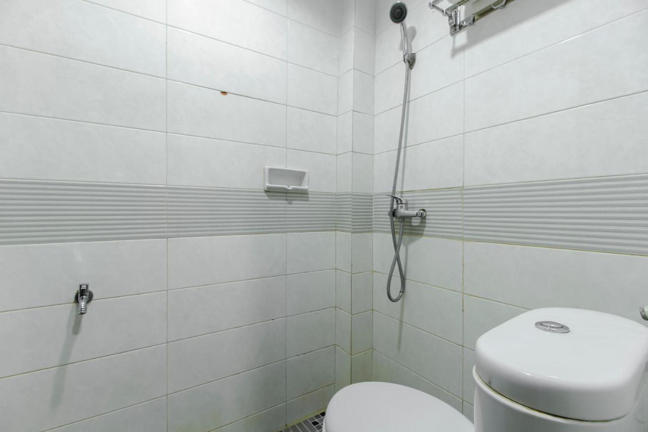 Reddoorz Plus Syariah @ Jalan Sriwijaya Medan Kültér fotó