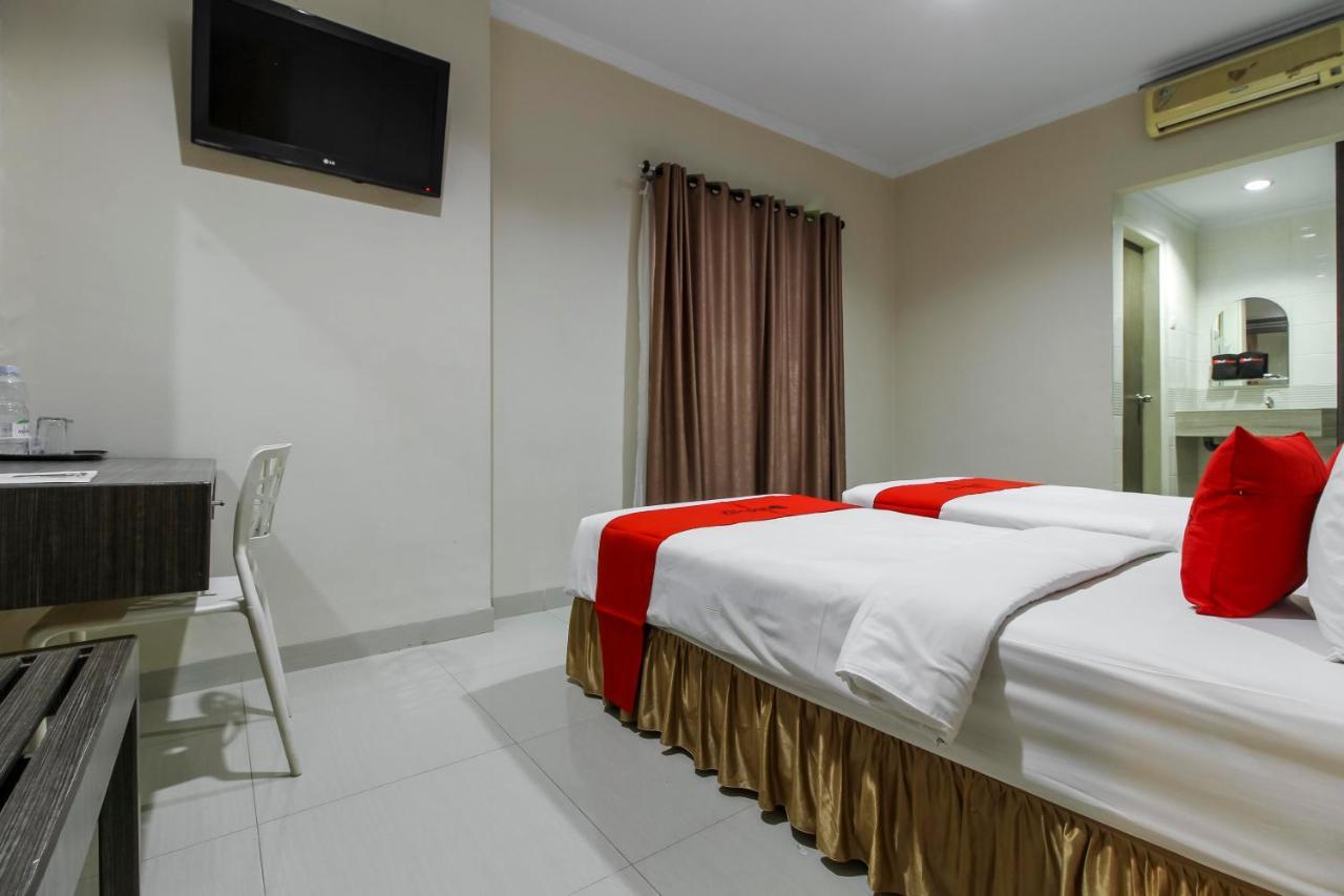 Reddoorz Plus Syariah @ Jalan Sriwijaya Medan Kültér fotó
